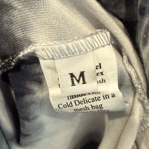 Steel Pony Black and White Tie-Dye Women's Top - Picture 5 of 6